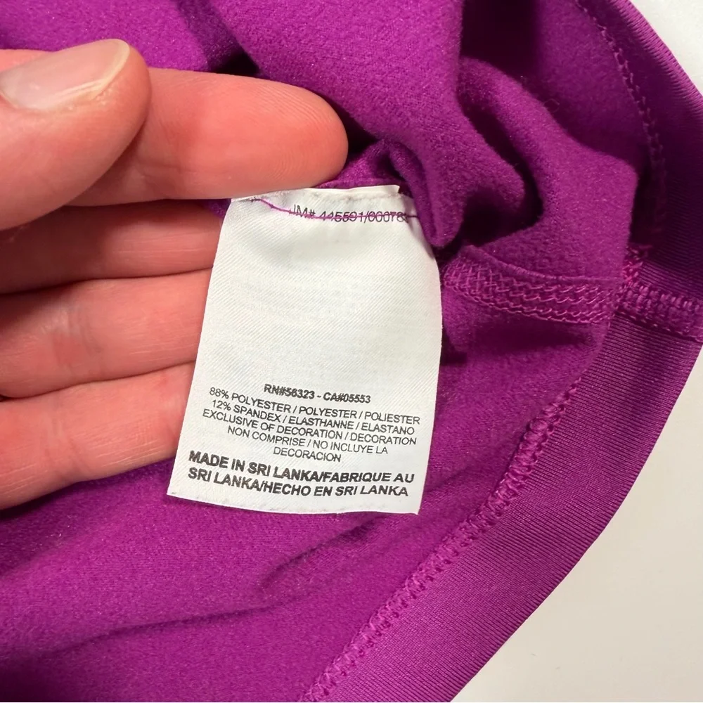 Nike Dri-Fit Women's Live Strong Purple Long Sleeve‎ 1/4 Zip Pullover Size XS